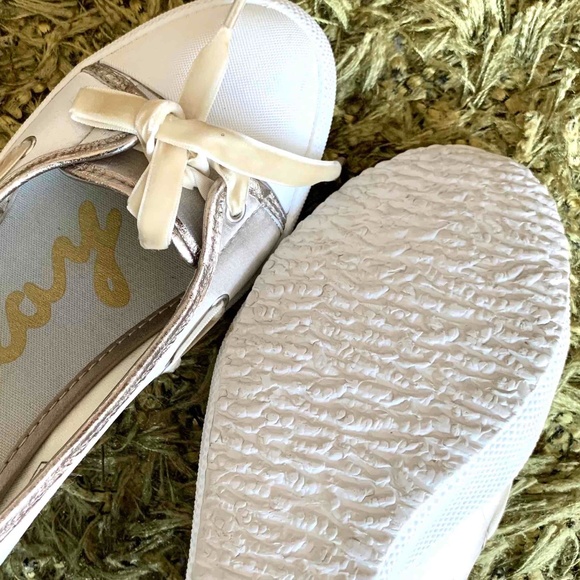 Replay White/Silver High Heels with velvet ribbons - Picture 7 of 7